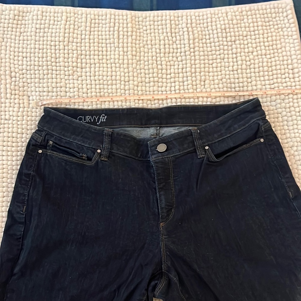 Ann Taylor dark denim wash jeans, size 12P Curvy Fit